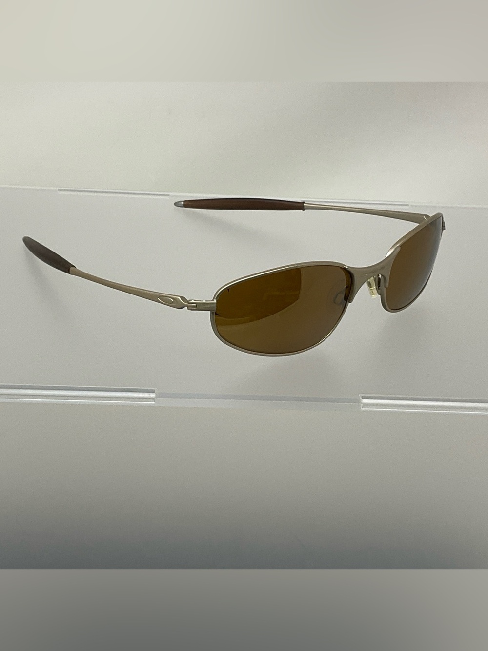 Vintage Oakley A-Wire 2.0 Platinum scratched cracked Lenses frame only